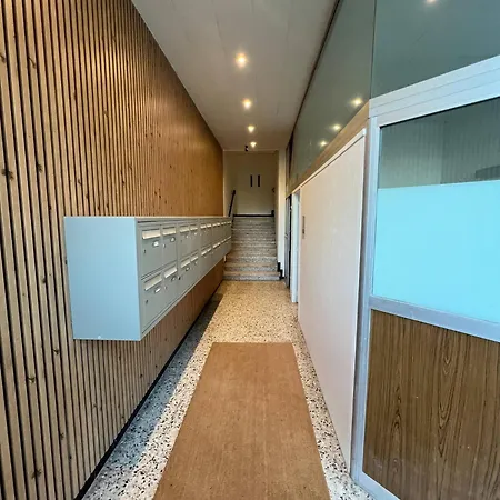Claire Apartman